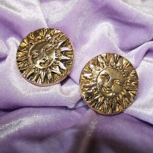 Vintage gold tone mod chunky heavy sun clip on earrings